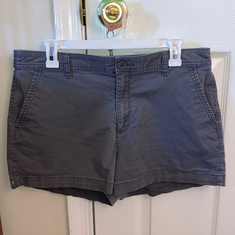 Gray khaki shorts